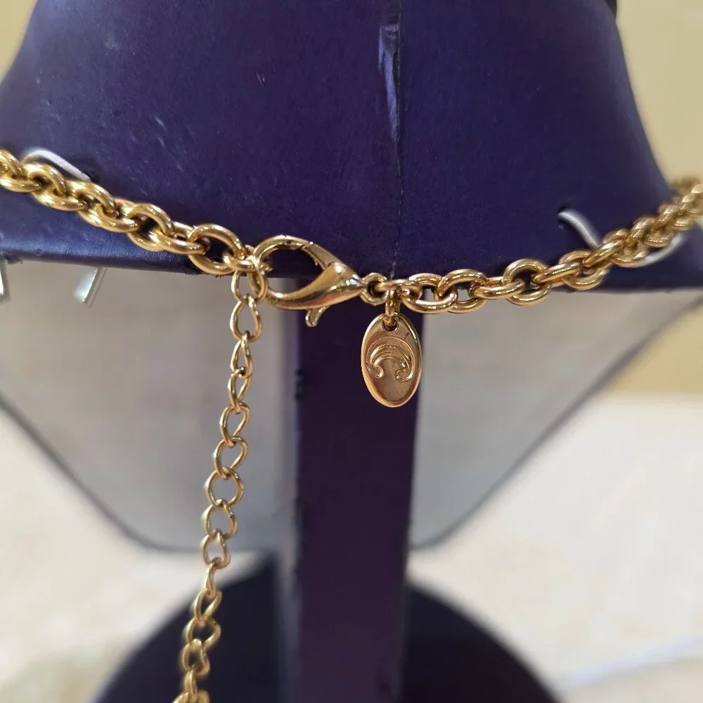 Retro White Blue Daisy Flower Statement Bib Collar Gold Floral Necklace